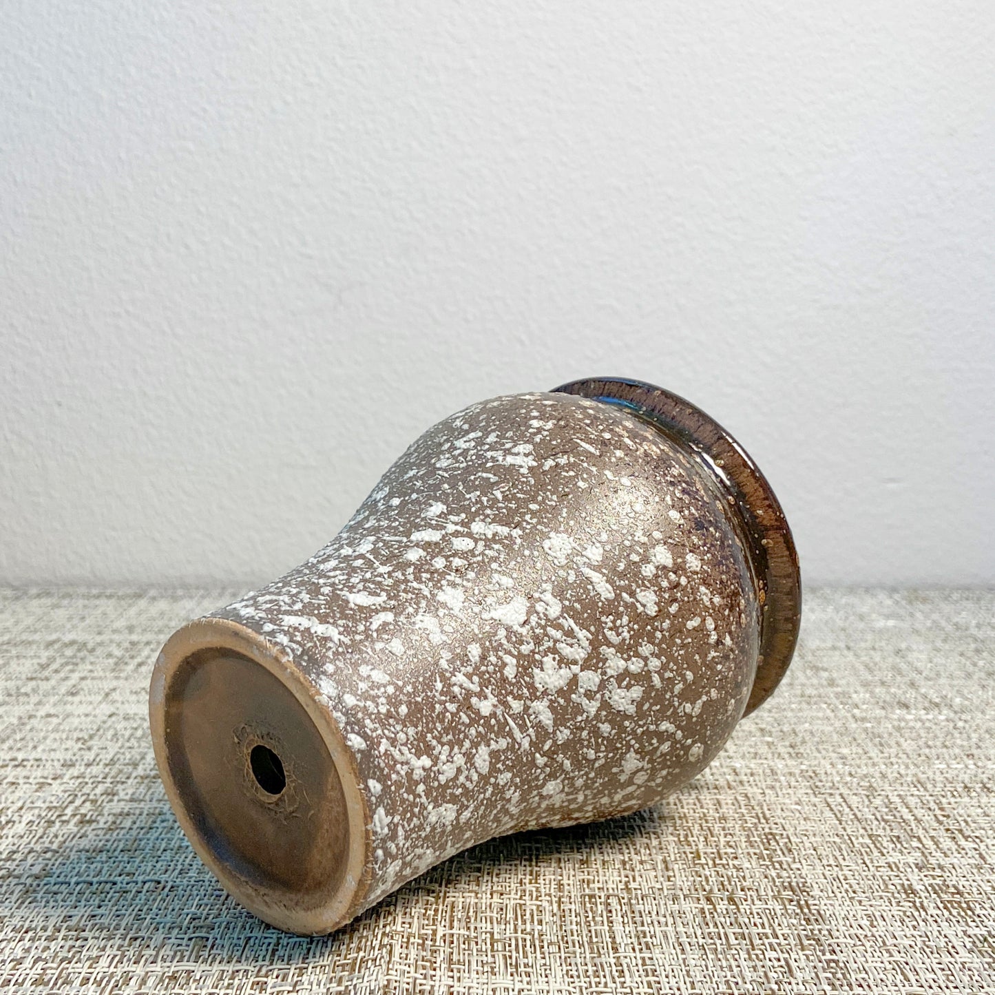 Set of 2 Dotted Pots
