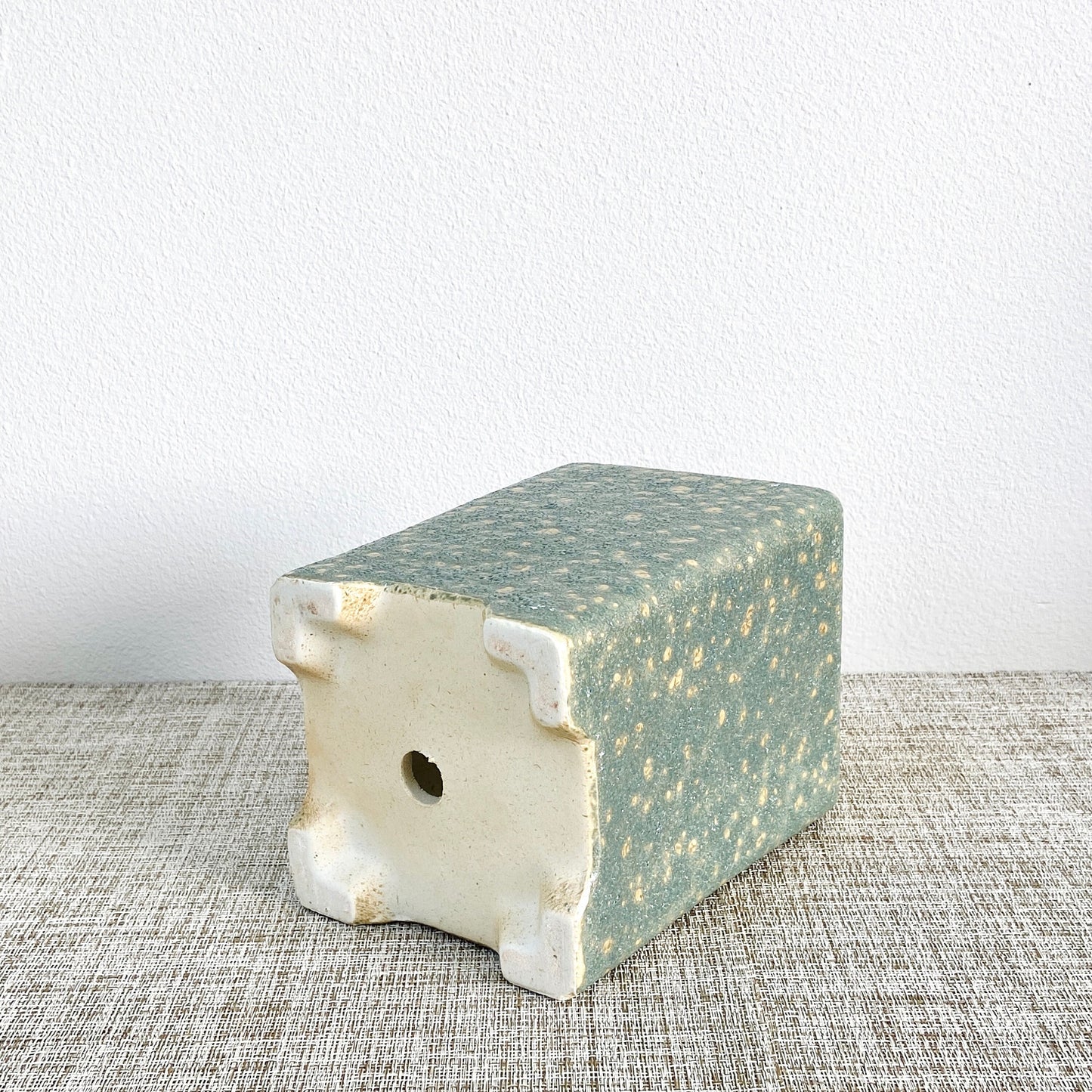 Large Dot-Patterned Pot