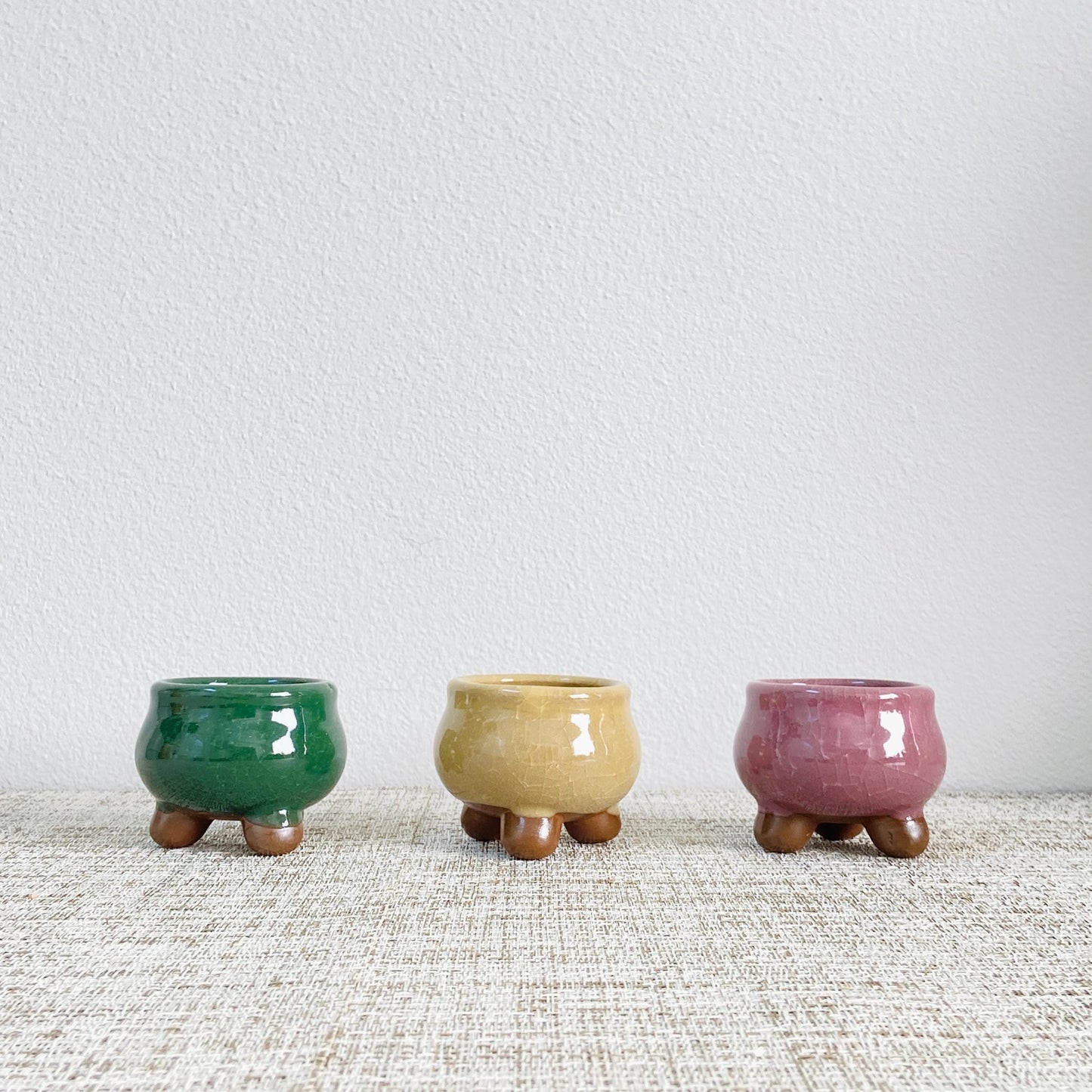 Set of 3 Small Round Pots