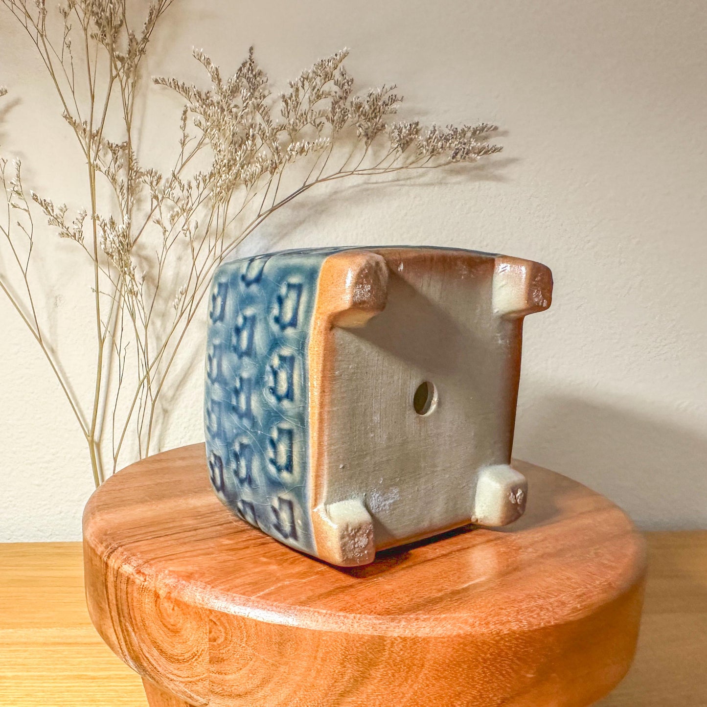 Set of 2 Small Patterned Pots