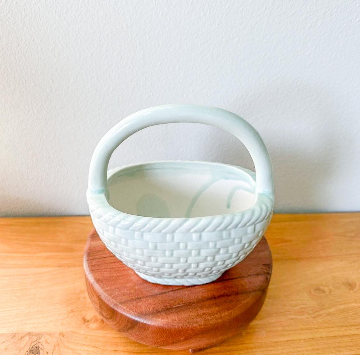 Ceramic Basket Pot
