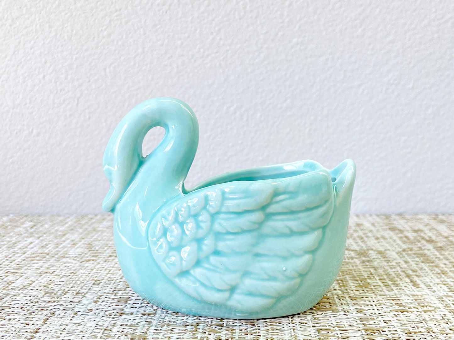 Set of 2 Swan Pots