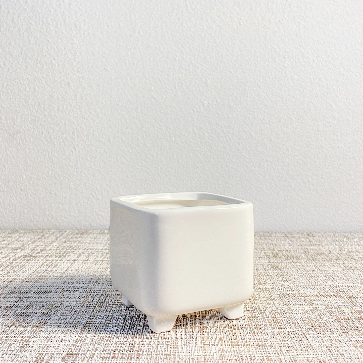 Set of 3 Small White Pots