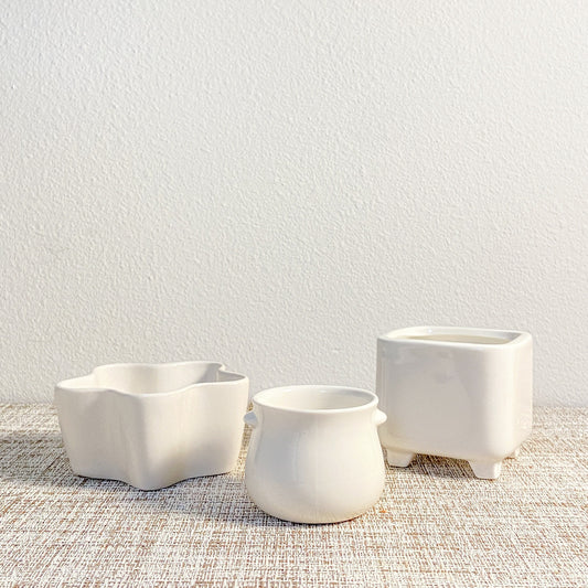 Little White Pot