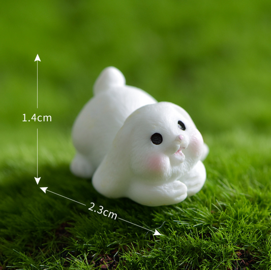4 Bunny Family Miniatures